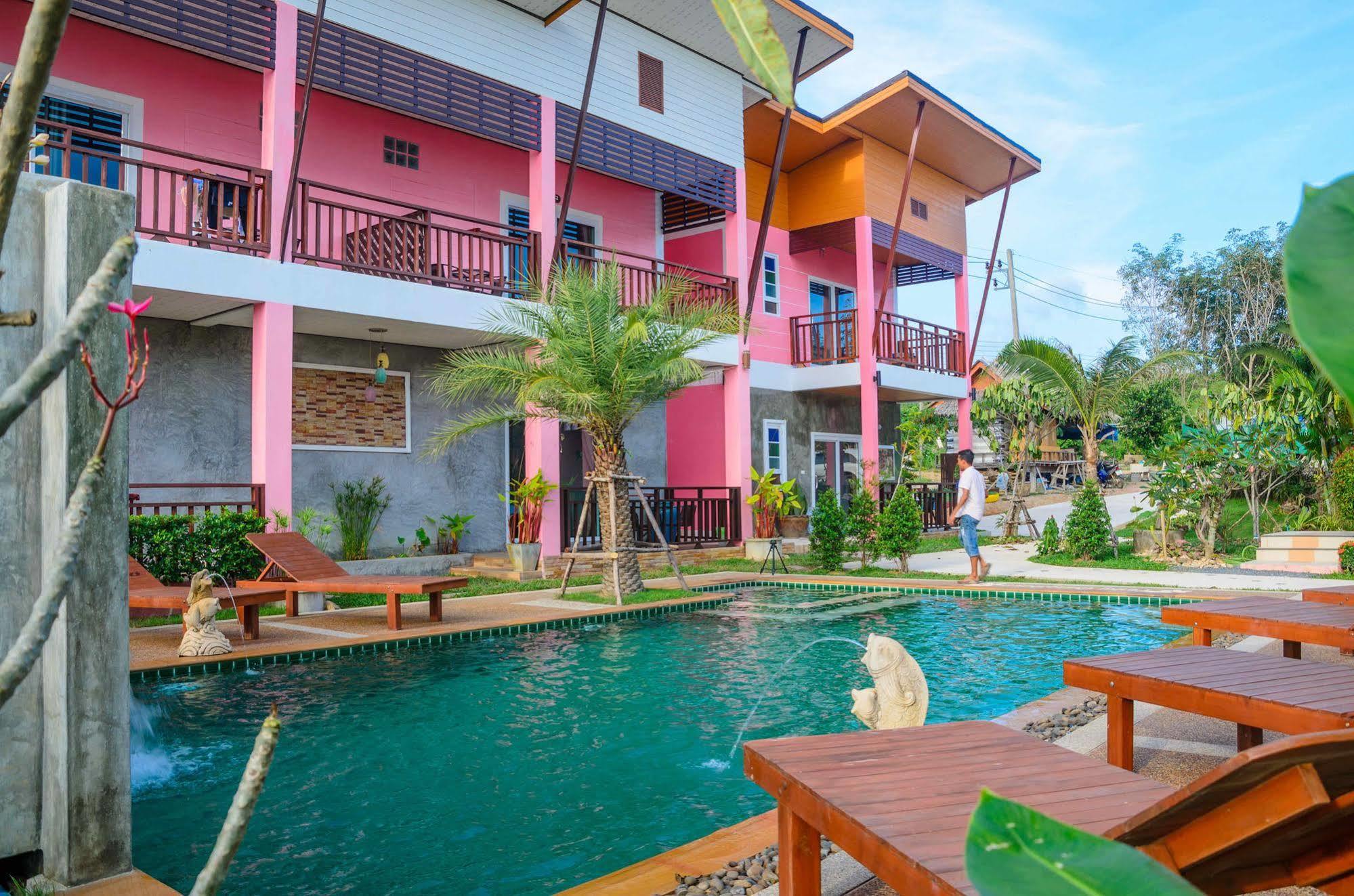 Pinky Bungalow Resort & Villa - Sha Extra Plus Ko Lanta Exterior foto